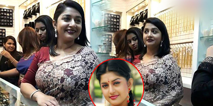 meera-jasmin