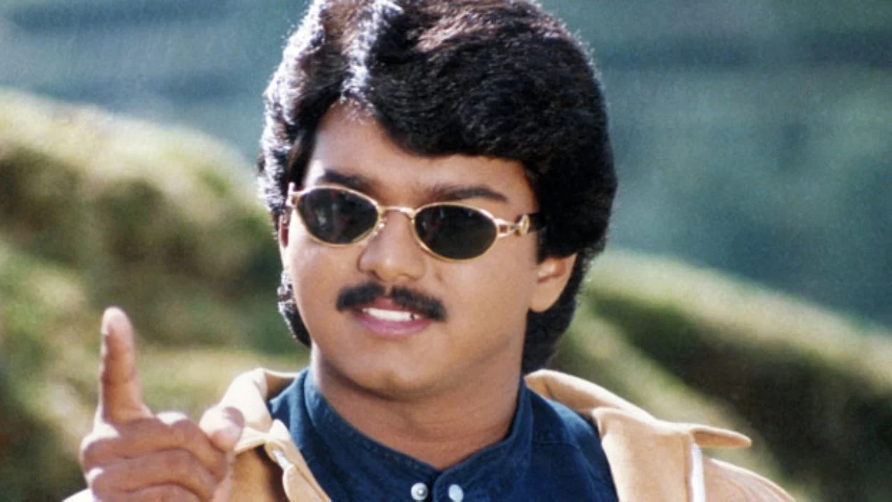 vijay-old-photo