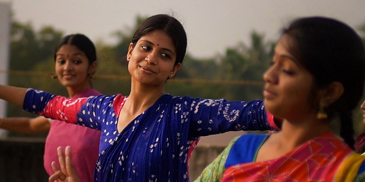 aruvi-movie