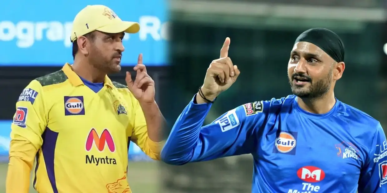 Dhoni, Harbajan sing